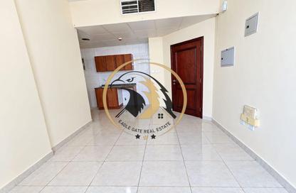 Apartment - 1 - 1 for rent in Fire Station Road - Muwaileh - Sharjah