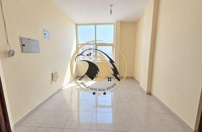 Apartment - 1 - 1 for rent in Fire Station Road - Muwaileh - Sharjah