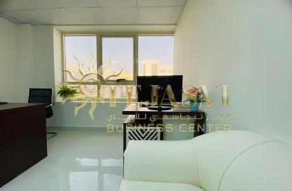 Office Space - Studio - 1 Bathroom for rent in Silver Home Building - Hor Al Anz - Deira - Dubai