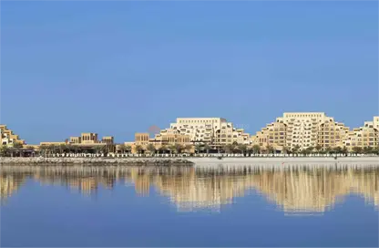 شقة - غرفة نوم - 2 حمامات للبيع في فيروز - باب البحر - جزيرة المرجان - رأس الخيمة