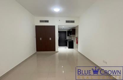 Apartment - Studio - 1 for rent in Royal JVC Building - District 10 - Jumeirah Village Circle - Dubai