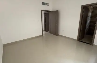 شقة - غرفة نوم - 2 حمامات للايجار في الجرف 3 - الجرف - عجمان وسط المدينة - عجمان