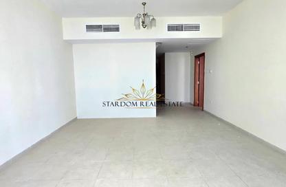Apartment - 1 - 2 for rent in Park Terrace - Dubai Silicon Oasis - Dubai