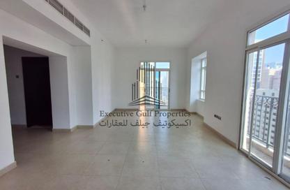 شقة - 3 غرف نوم - 4 حمامات للايجار في برج حمدان - الشارع الشرقي - شارع حمدان - أبوظبي