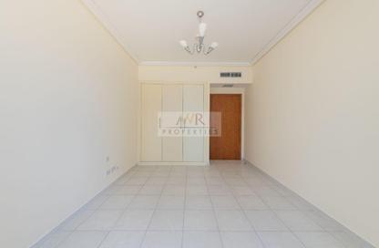 Apartment - 3 Bedrooms - 4 Bathrooms for rent in Trade Centre Second - World Trade Center - Dubai