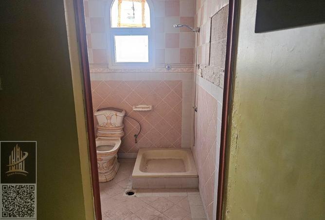 69900385 - Property Image 3