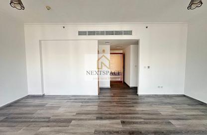 Apartment - 3 Bedrooms - 3 Bathrooms for rent in Mayfair Residency - Business Bay - Dubai