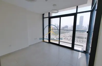 Apartment - 1 Bedroom - 2 Bathrooms for rent in Central Park Tower - District 12 - Jumeirah Village Circle - Dubai