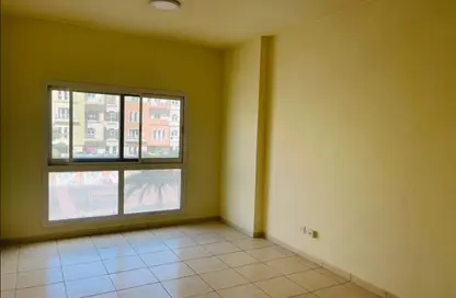 شقة - 2 غرف نوم - 2 حمامات للايجار في الريفييرا - المدينة العالمية - دبي