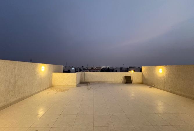 122480852 - Property Image 3