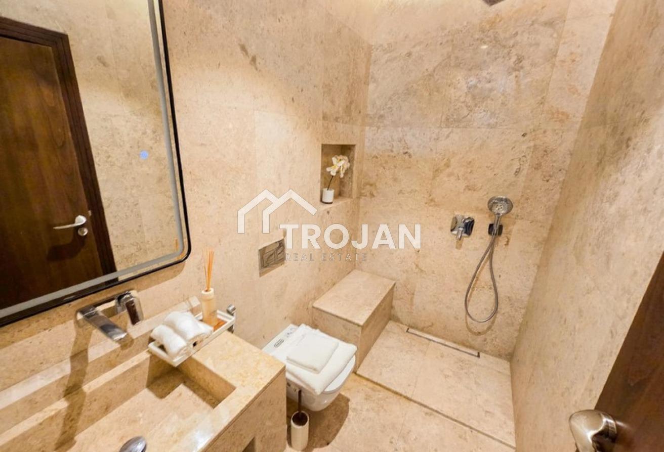 5BR Villa | Huge Garden | Prime Al Wasl Location photo 20