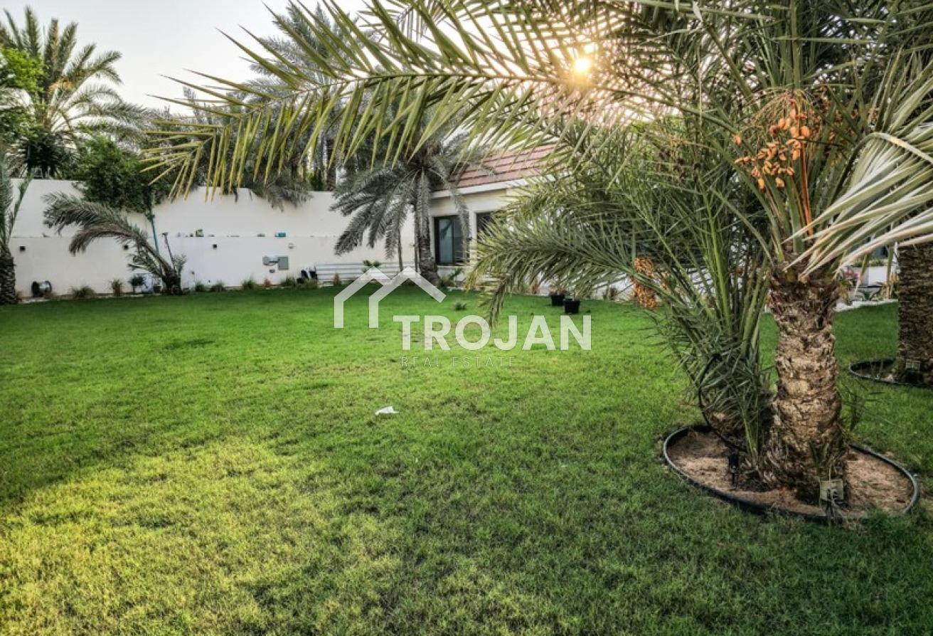 5BR Villa | Huge Garden | Prime Al Wasl Location photo 27