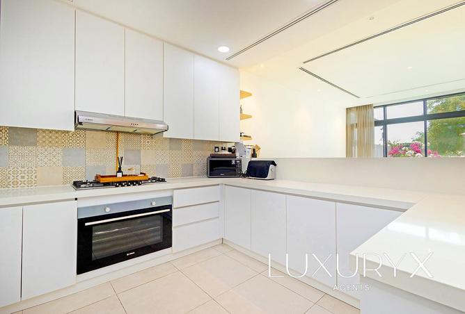 73113569 - Property Image 3