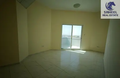 شقة - غرفة نوم - 2 حمامات للايجار في راك تاور - السير - رأس الخيمة