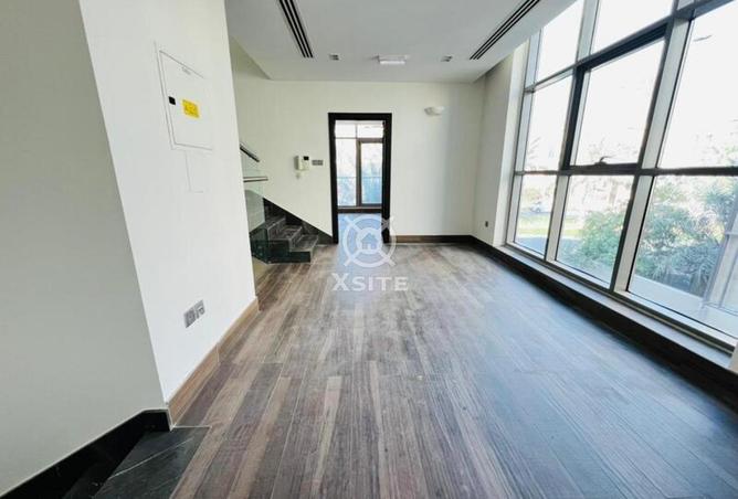 57772412 - Property Image 3