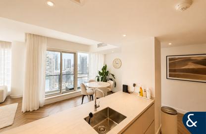 Apartment - 2 - 2 for rent in Al Majara 2 - Al Majara Towers - Dubai Marina - Dubai