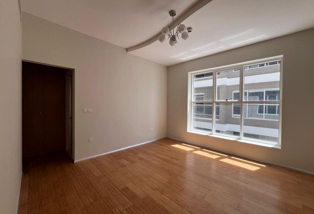 Open View | Vacant | Ready to Move in photo 7
