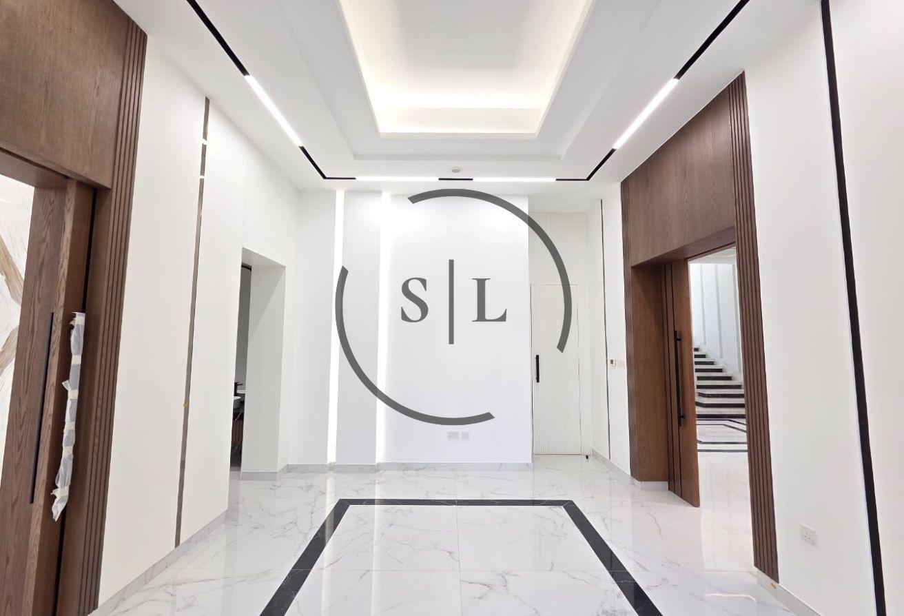 Super Luxurious Villa | Brand New | Move-in Ready photo 7
