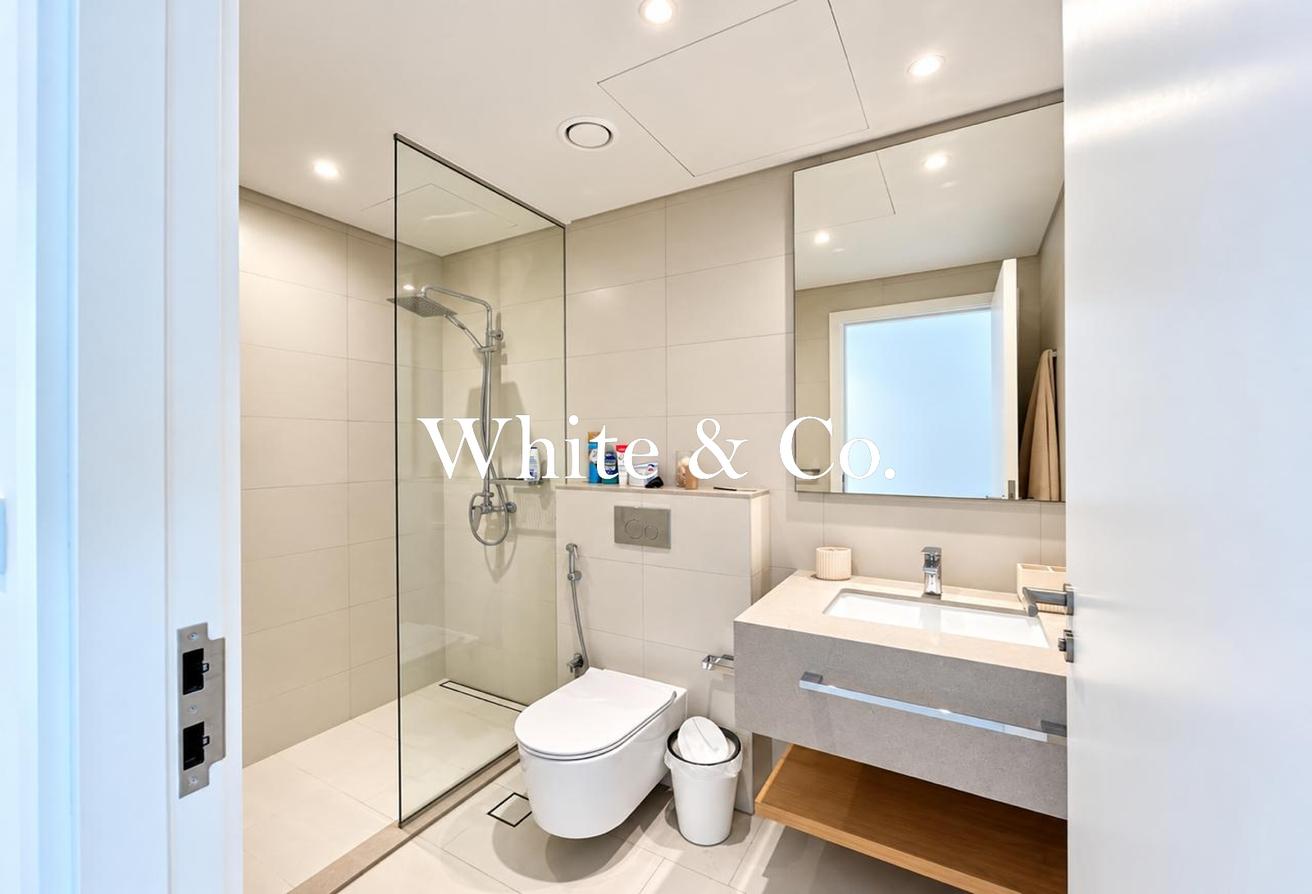 Direct Ocean Views High Floor Furnished photo 14