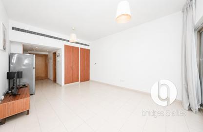 Apartment - Studio - 1 Bathroom for rent in Al Alka 3 - Al Alka - Greens - Dubai Apartment - Studio - 1 Bathroom for rent in Al Alka 3 - Al Alka - Greens - Dubai
