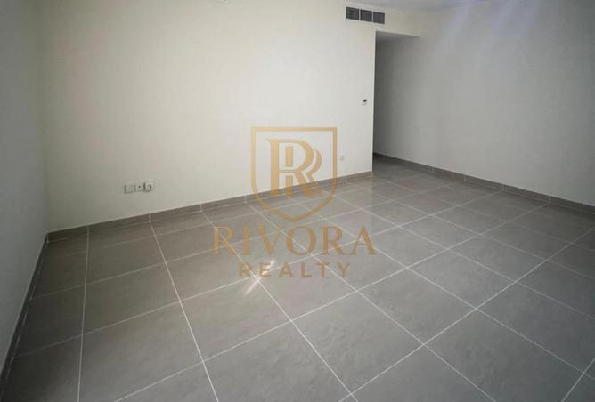 84069971 - صورة العقار 3
