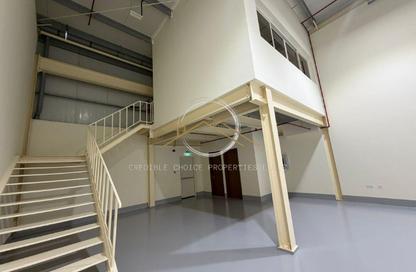 Warehouse - Studio - 1 Bathroom for rent in RAS - Umm Ramool - Dubai Warehouse - Studio - 1 Bathroom for rent in RAS - Umm Ramool - Dubai