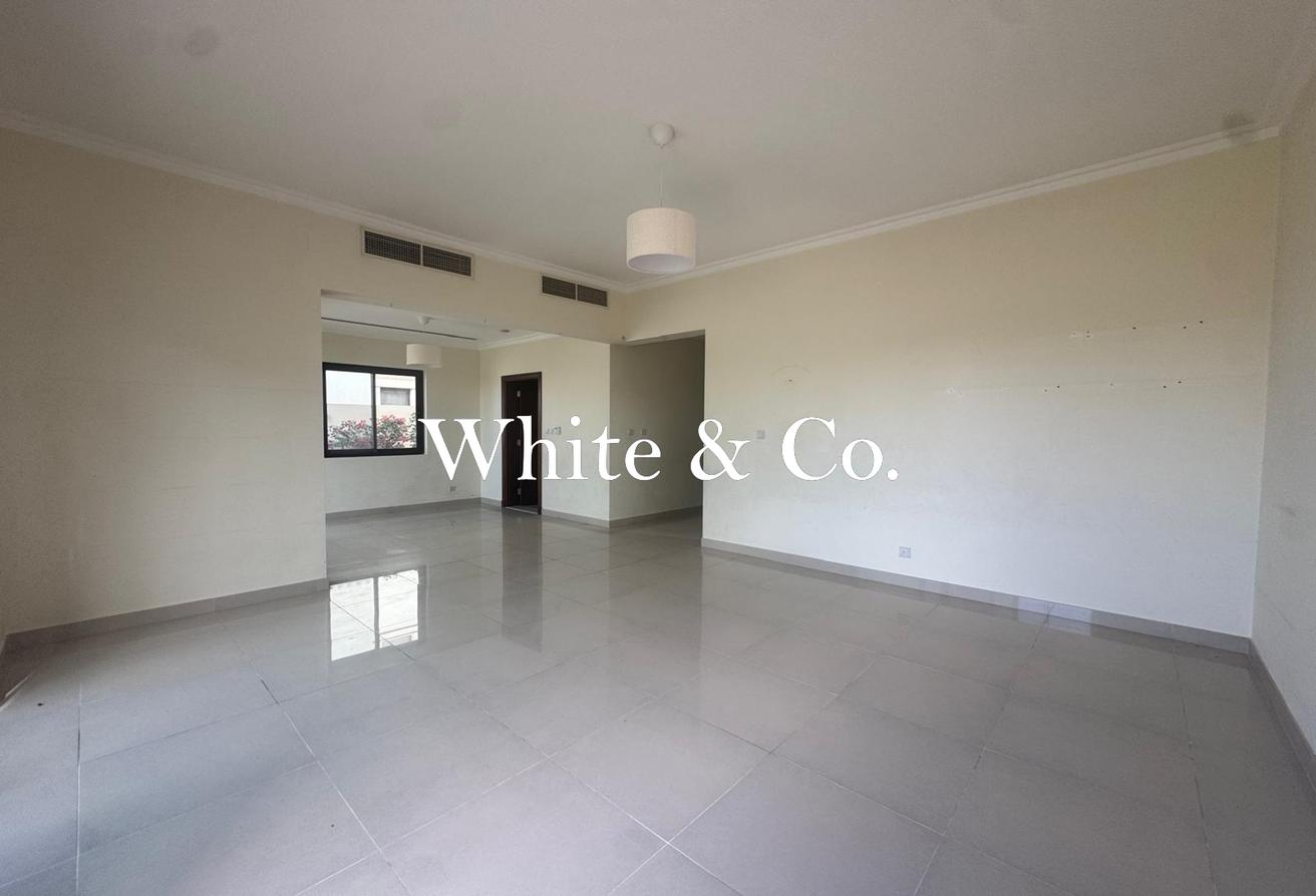 Unfurnished unit | Type2 | Spacious Layout photo 3