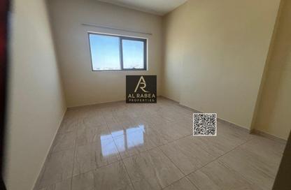 Apartment - 2 Bedrooms - 2 Bathrooms for rent in Al Jurf 3 - Al Jurf - Ajman Downtown - Ajman