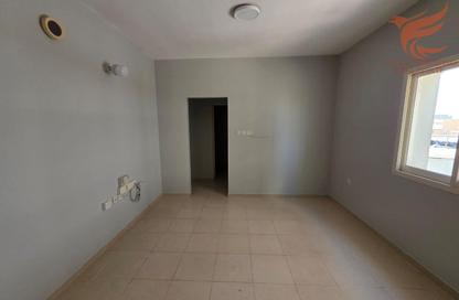 Apartment - Studio - 1 for rent in Al Uraibi - Ras Al Khaimah