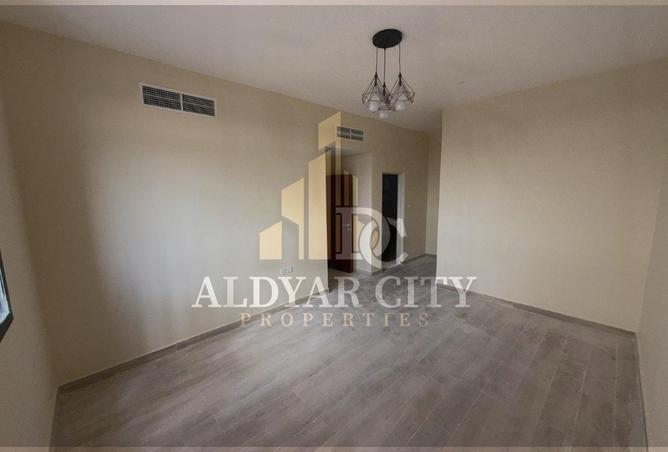 2OiS1DqmZXM - Property Image 3