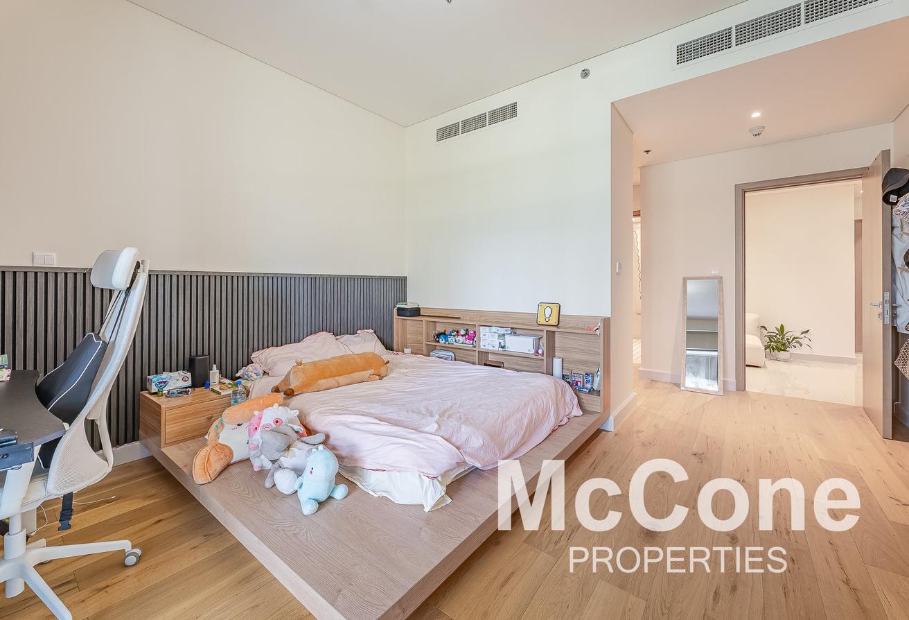 Furnished and Renovated | Park Access | Duplex photo 8
