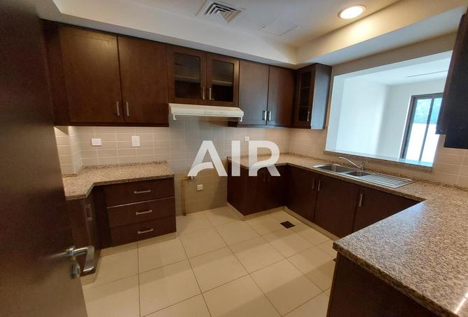 16233008 - صورة العقار 3