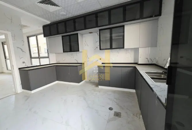 166571469 - Property Image 3