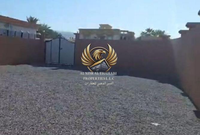 74255642 - صورة العقار 3