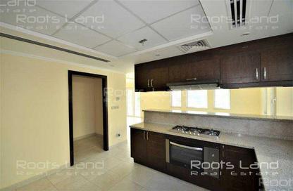 Villa - 3 Bedrooms - 4 Bathrooms for rent in District 6 - Jumeirah Park - Dubai Villa - 3 Bedrooms - 4 Bathrooms for rent in District 6 - Jumeirah Park - Dubai