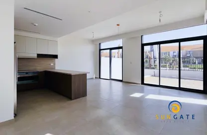 Townhouse - 4 Bedrooms - 5 Bathrooms for rent in Mudon Al Ranim 2 - Mudon - Dubai