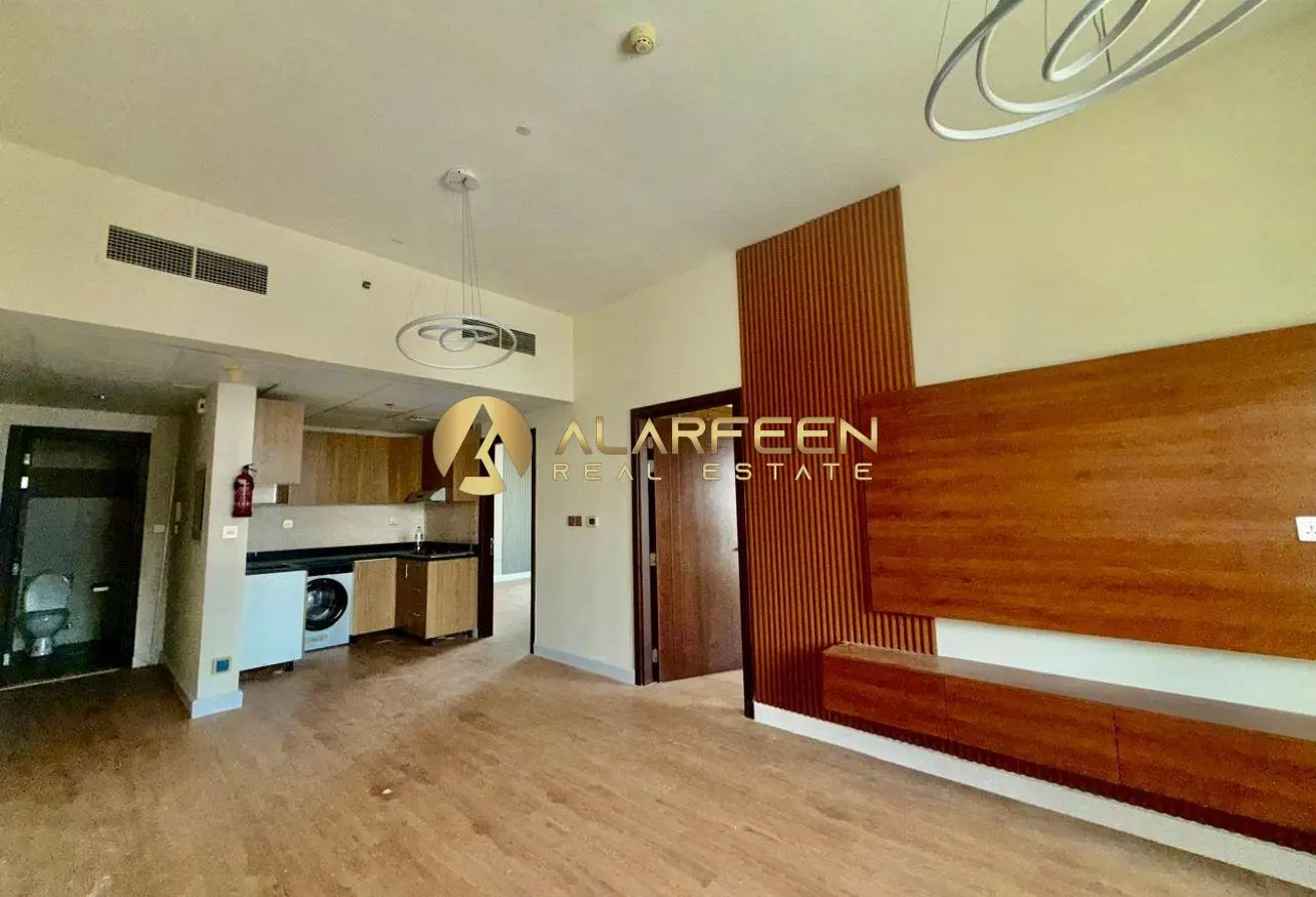 129748359 - Property Main Image