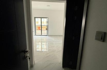 Apartment - 1 Bedroom - 2 Bathrooms for rent in Ajman Corniche Residences - Ajman Corniche Road - Ajman