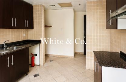 Apartment - 2 Bedrooms - 1 Bathroom for rent in Lake Shore Tower - JLT Cluster Y - Jumeirah Lake Towers - Dubai