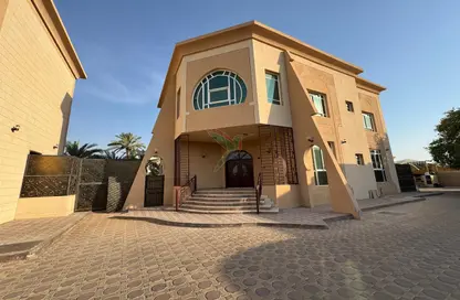 Villa - 5 Bedrooms - 7 Bathrooms for rent in Al Sarooj - Al Ain