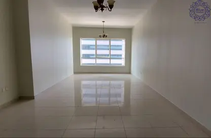 شقة - 3 غرف نوم - 4 حمامات للايجار في برج ريفيرا - كورنيش الخان - الخان - الشارقة