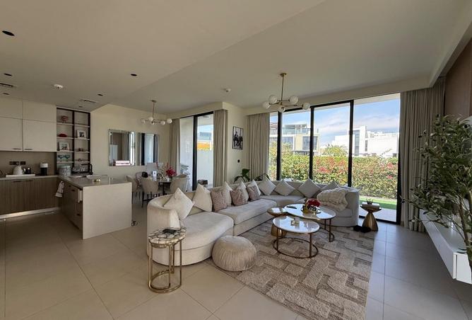 77374016 - Property Image 2