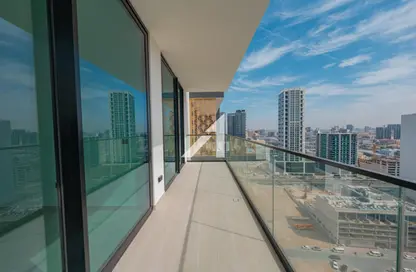 Apartment - 1 Bedroom - 2 Bathrooms for rent in Binghatti Onyx - District 15 - Jumeirah Village Circle - Dubai