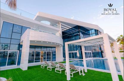 Villa - 6 Bedrooms - 7 Bathrooms for rent in Signature Villas Frond J - Signature Villas - Palm Jumeirah - Dubai Villa - 6 Bedrooms - 7 Bathrooms for rent in Signature Villas Frond J - Signature Villas - Palm Jumeirah - Dubai