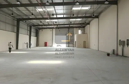 Warehouse - Studio - 2 Bathrooms for rent in Al Sajaa Industrial - Al Sajaa - Sharjah