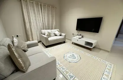 Apartment - 2 Bedrooms - 2 Bathrooms for rent in SRS Tower - Al Rashidiya 1 - Al Rashidiya - Ajman