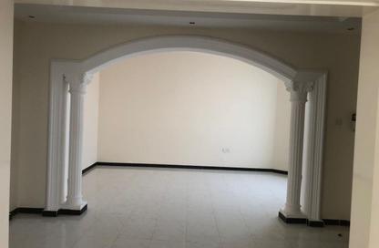 Villa - 4 Bedrooms - 5 Bathrooms for rent in Al Azra - Al Riqqa - Sharjah