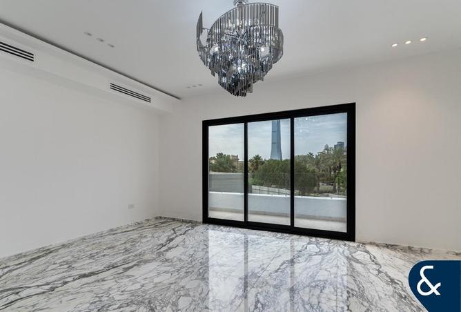 113718983 - Property Image 3