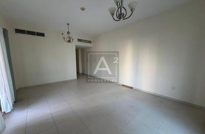 Apartment - 1 Bedroom - 2 Bathrooms for rent in Cascades Tower - Dubai Marina - Dubai
