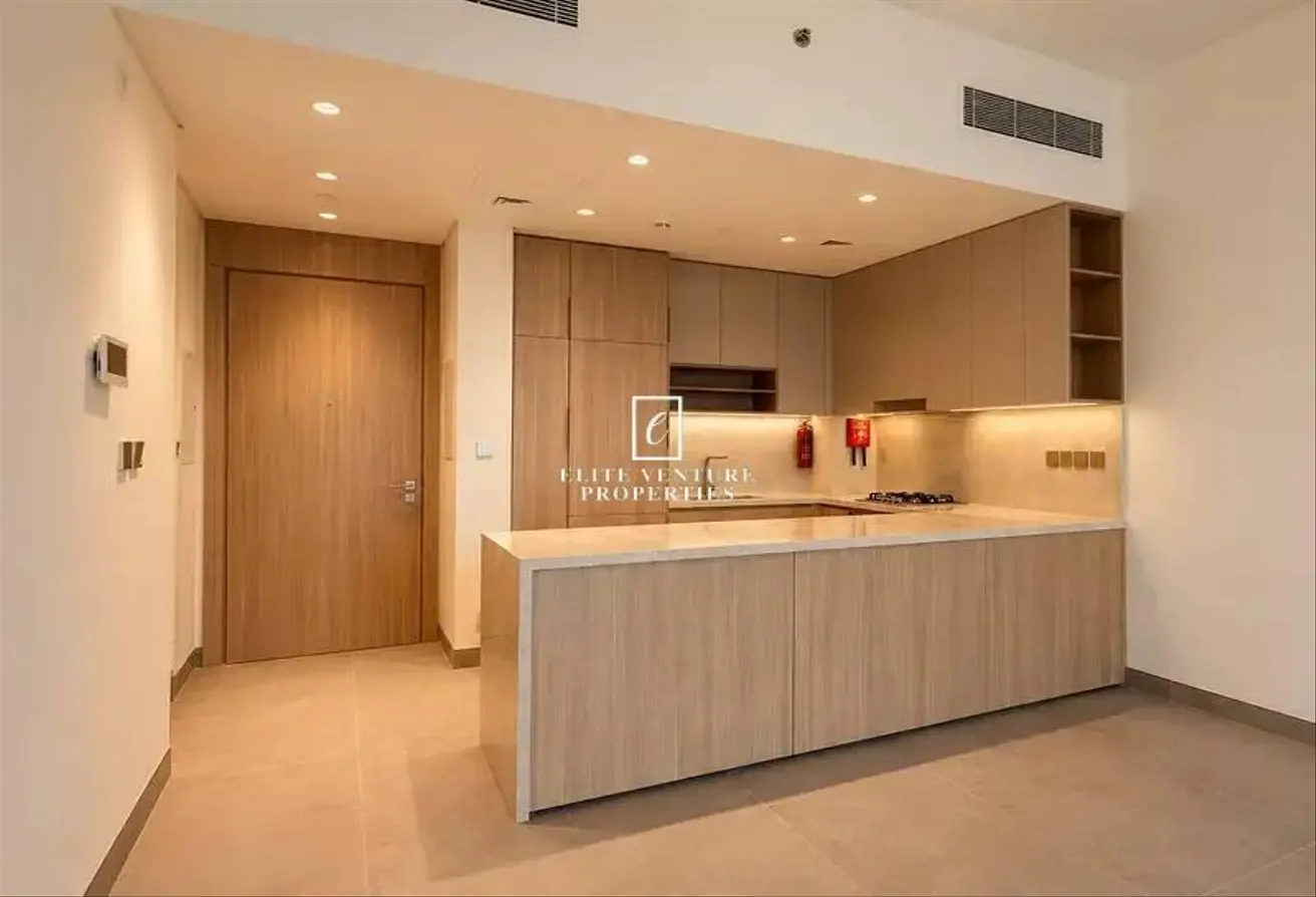 166554029 - Property Main Image